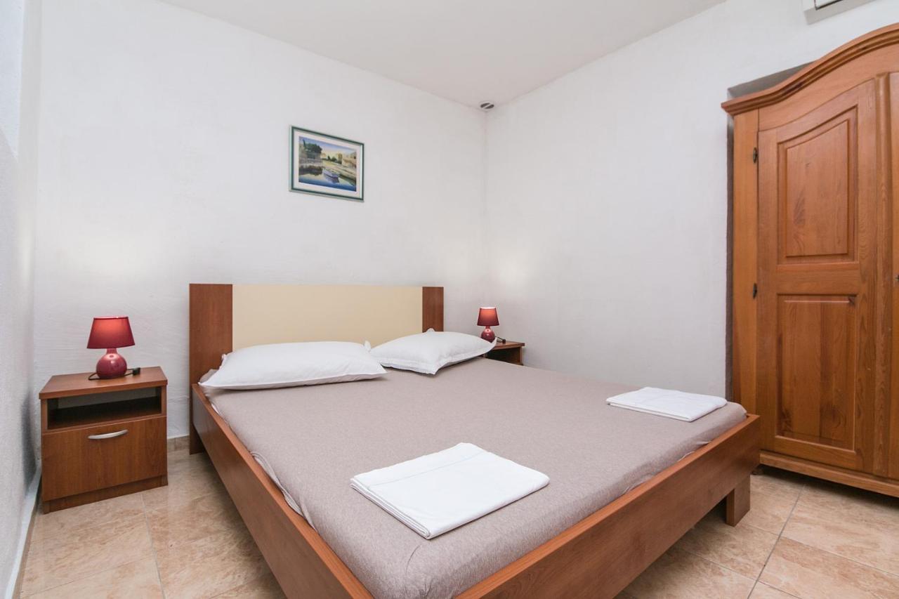 Apartments With A Parking Space Baska Voda, Makarska - 6773 Esterno foto