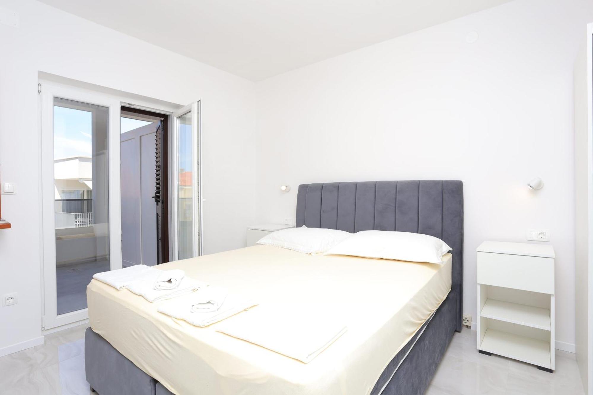 Apartments With A Parking Space Baska Voda, Makarska - 6773 Esterno foto