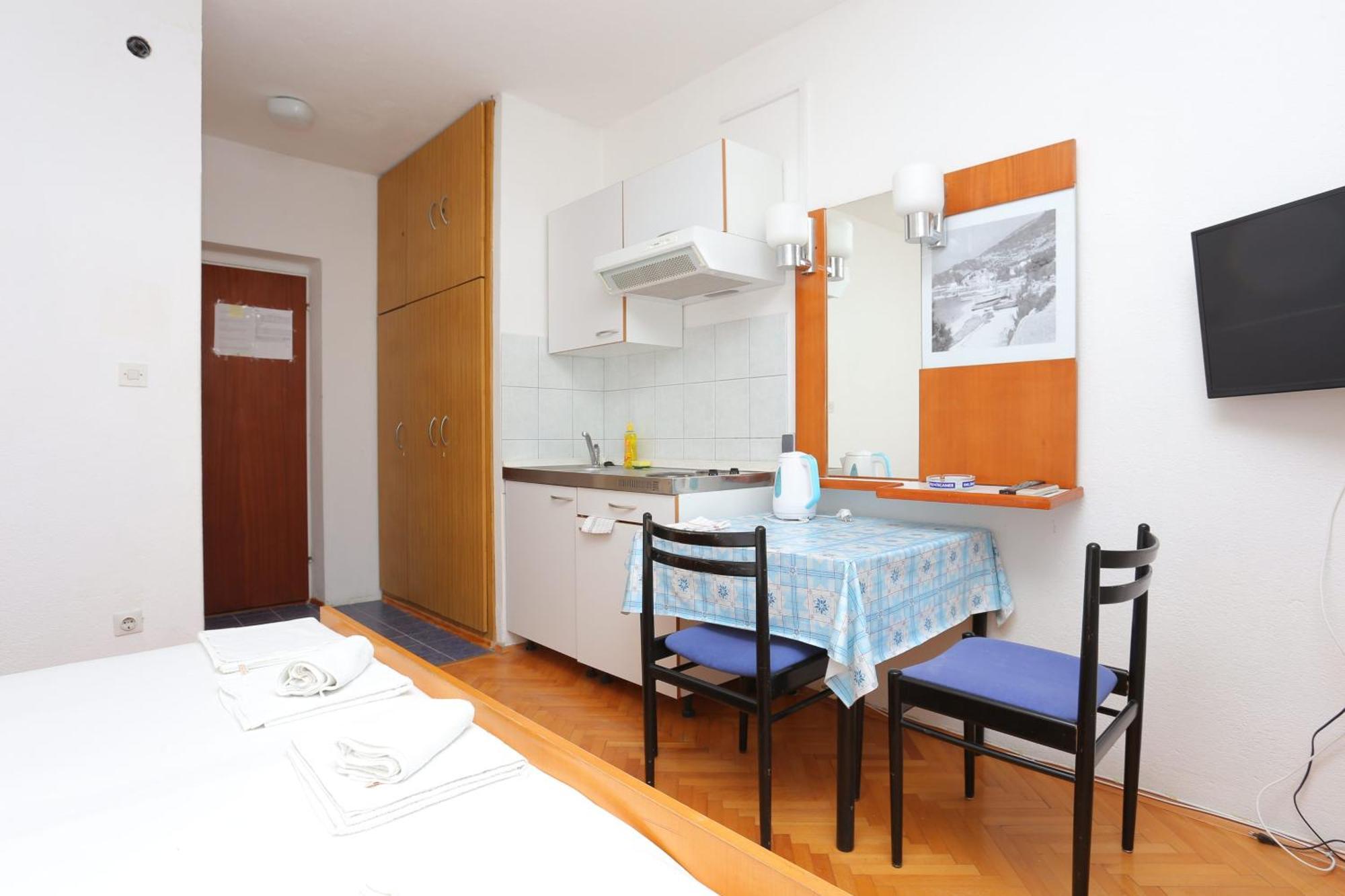 Apartments With A Parking Space Baska Voda, Makarska - 6773 Esterno foto
