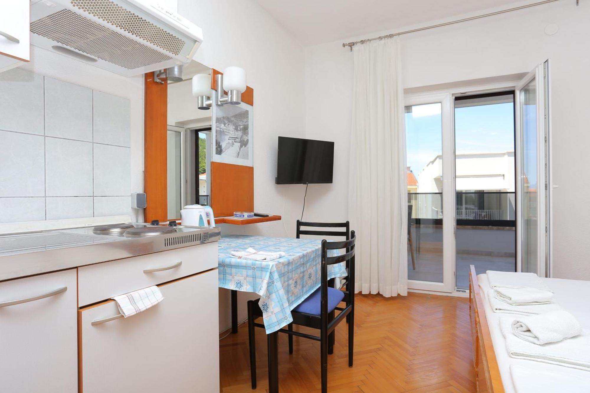 Apartments With A Parking Space Baska Voda, Makarska - 6773 Esterno foto